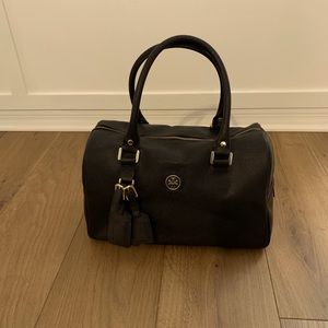 ❤️Tory Burch black leather purse ❤️